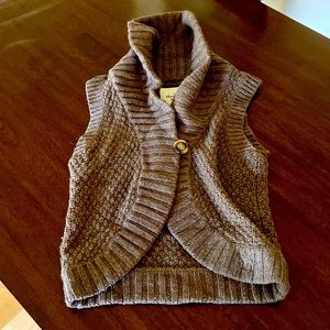 Abercrombie & Fitch Sweater Vest